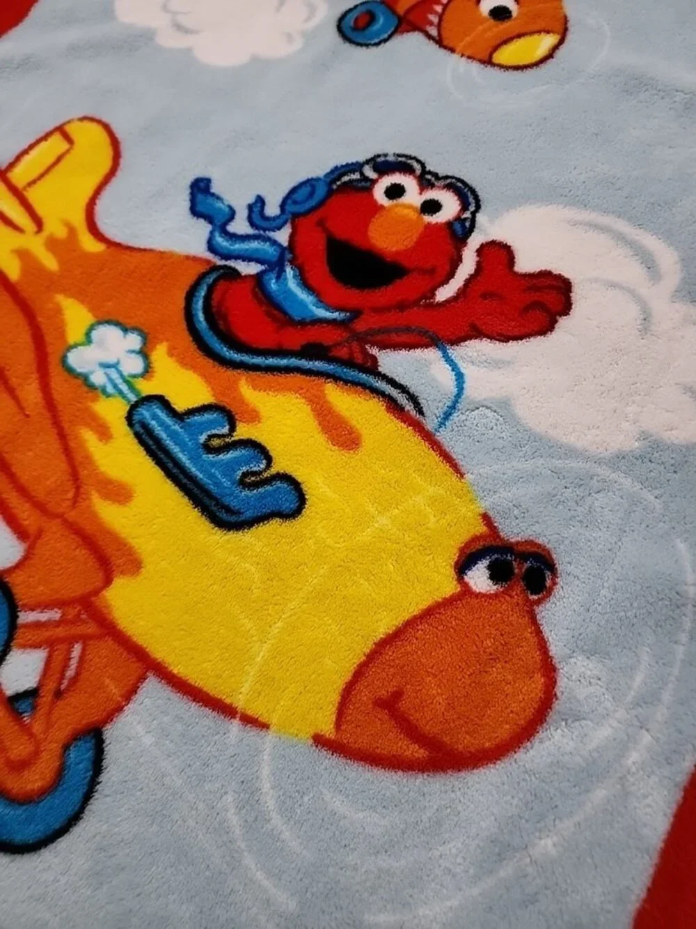 Sesame Street Elmo Cookie Monster Fleece Throw Blanket Flying Airplanes 28